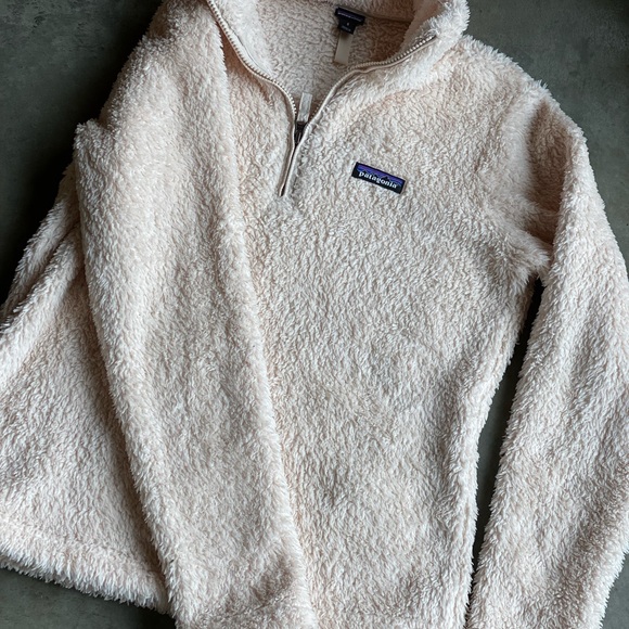 Patagonia Tops - Patagonia 1/4 zip fleece